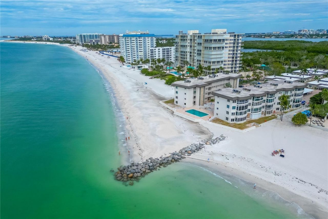 1900 Benjamin Franklin Drive, Unit V12, Sarasota, FL 34236 Photo