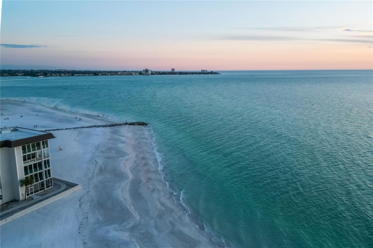 1900 Benjamin Franklin Drive, Unit V12, Sarasota, FL 34236 Photo