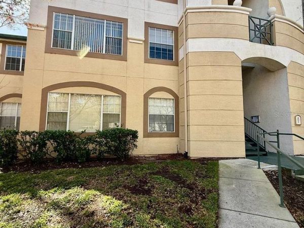 17106 CARRINGTON PARK DRIVE, Unit 605, TAMPA, FL 33647