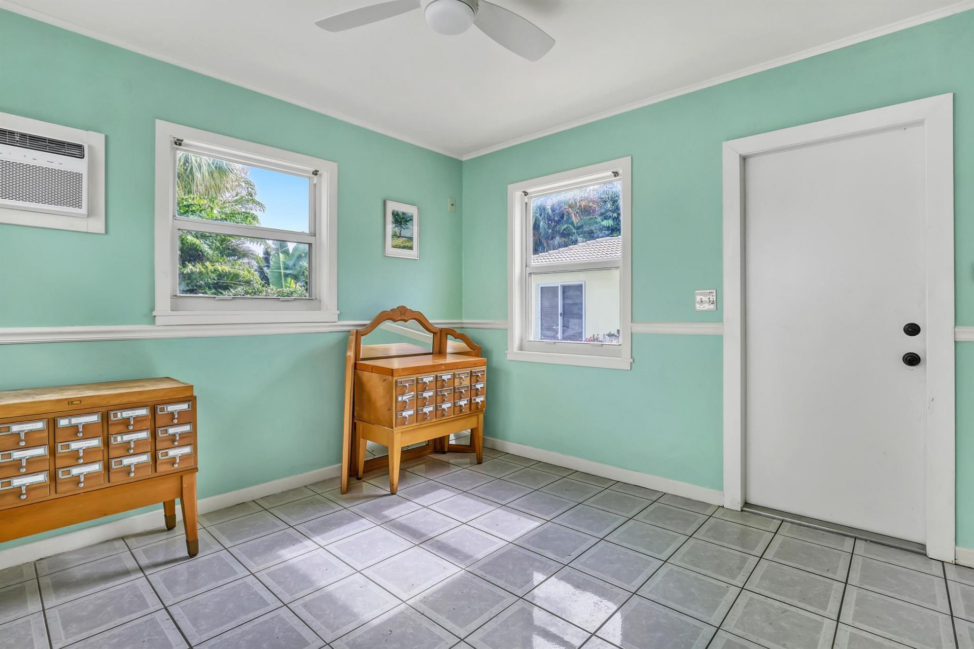 219 Claremont Lane, Palm Beach Shores, FL 33404 Photo