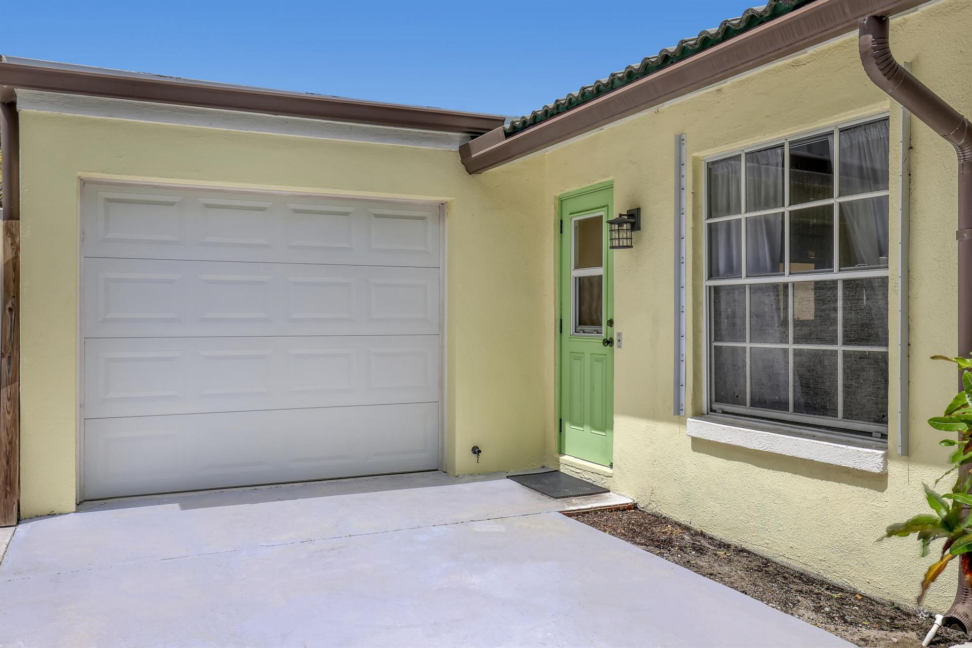 219 Claremont Lane, Palm Beach Shores, FL 33404 Photo