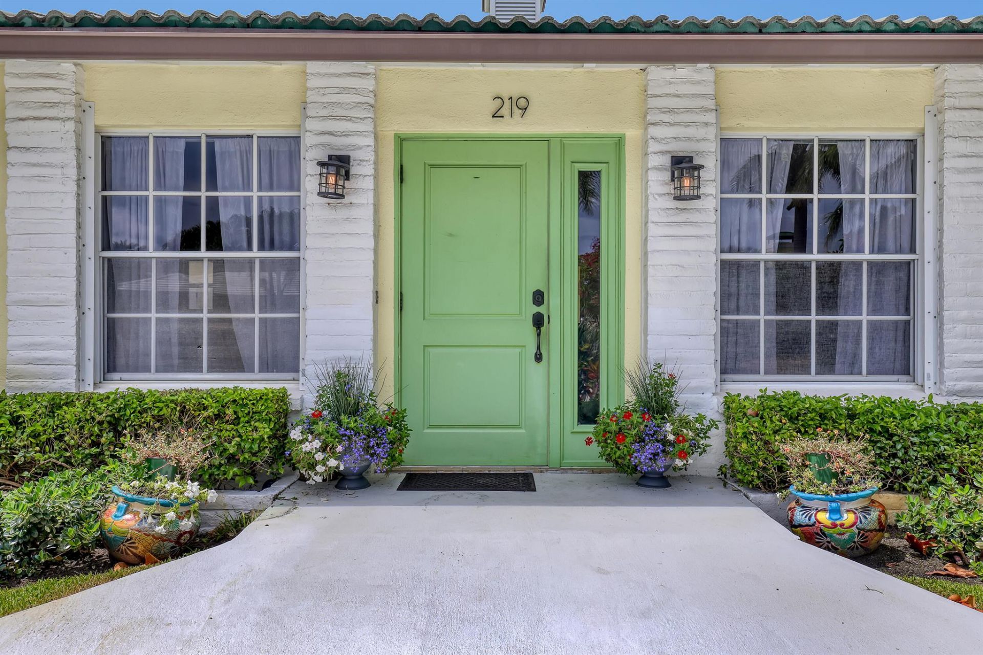 219 Claremont Lane, Palm Beach Shores, FL 33404 Photo