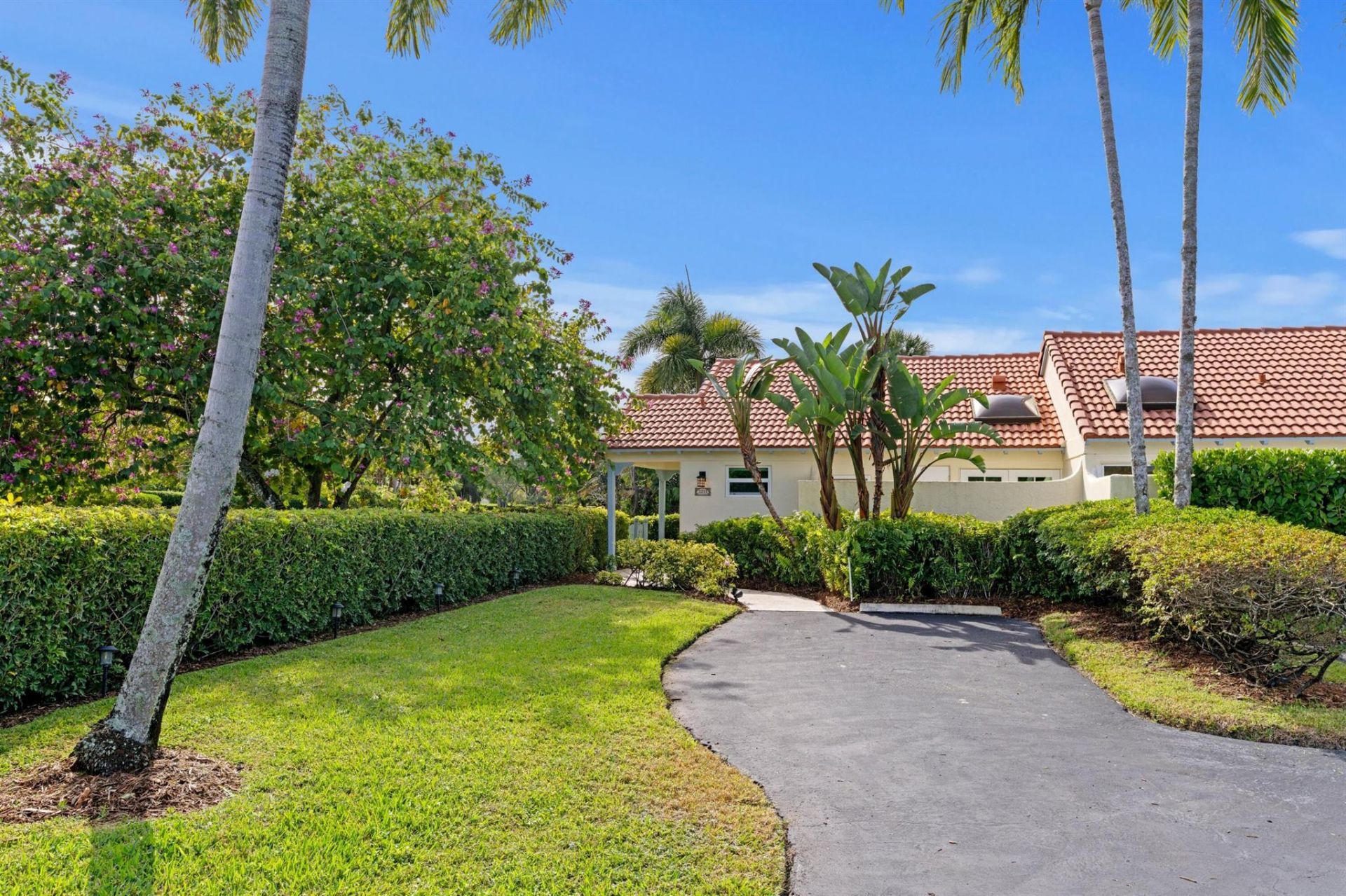 2211 Las Casitas Drive, Wellington, FL 33414 Photo