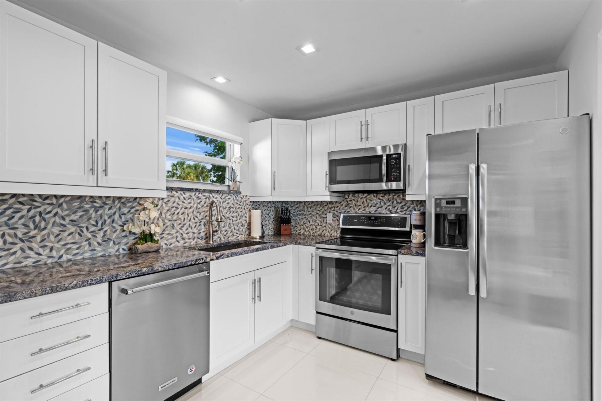 2211 Las Casitas Drive, Wellington, FL 33414 Photo