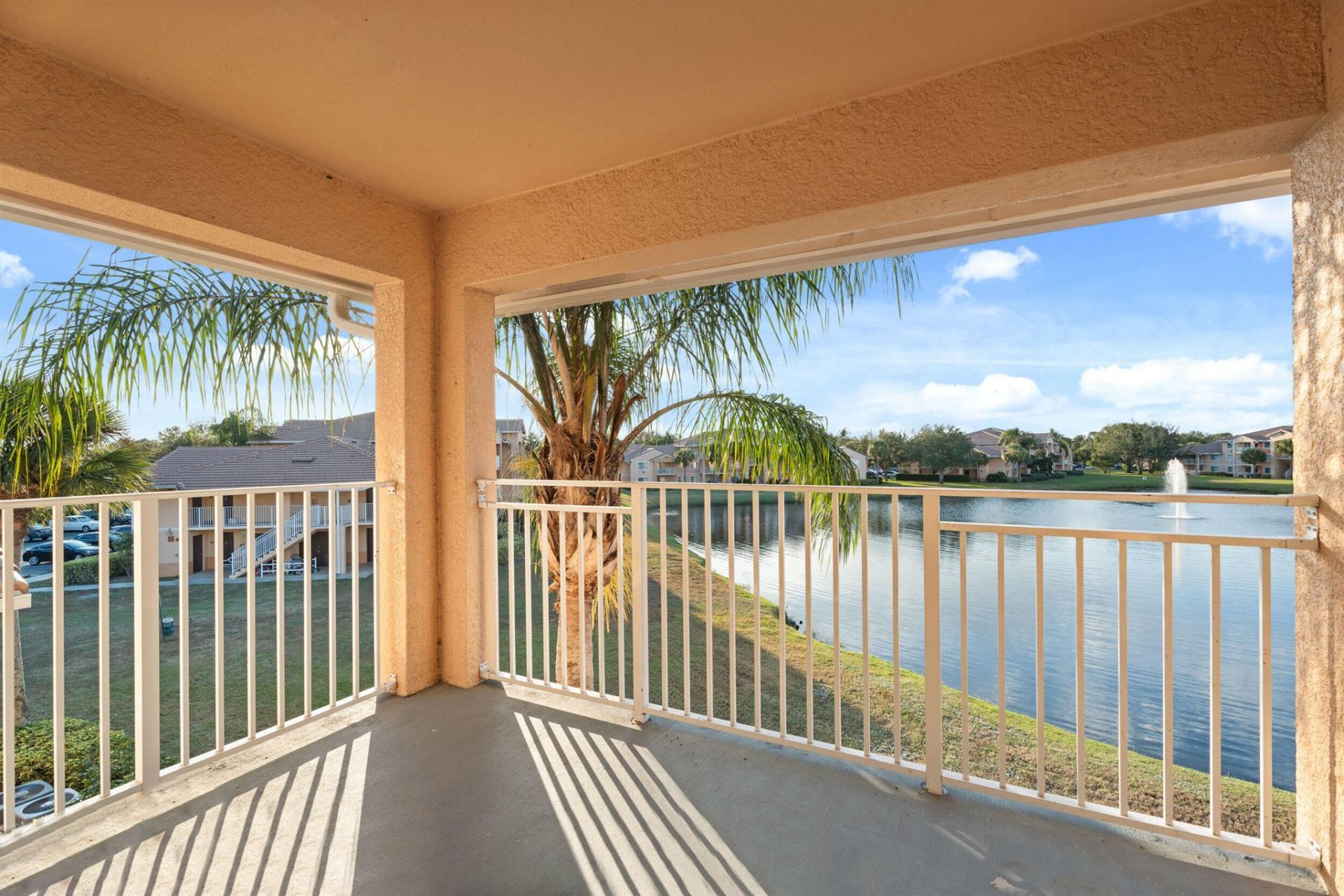 271 SW Palm Drive, Unit 304, Port Saint Lucie, FL 34986 Photo