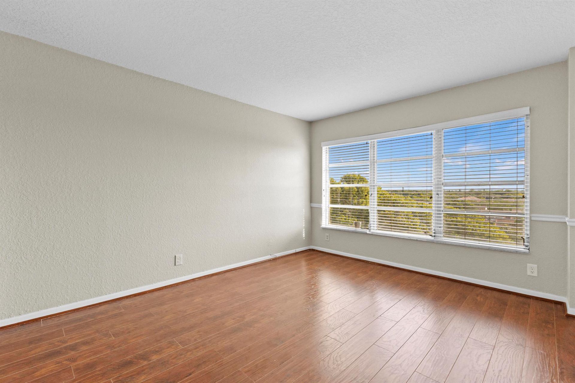 10777 W Sample Road, Unit 719, Coral Springs, FL 33065 Photo