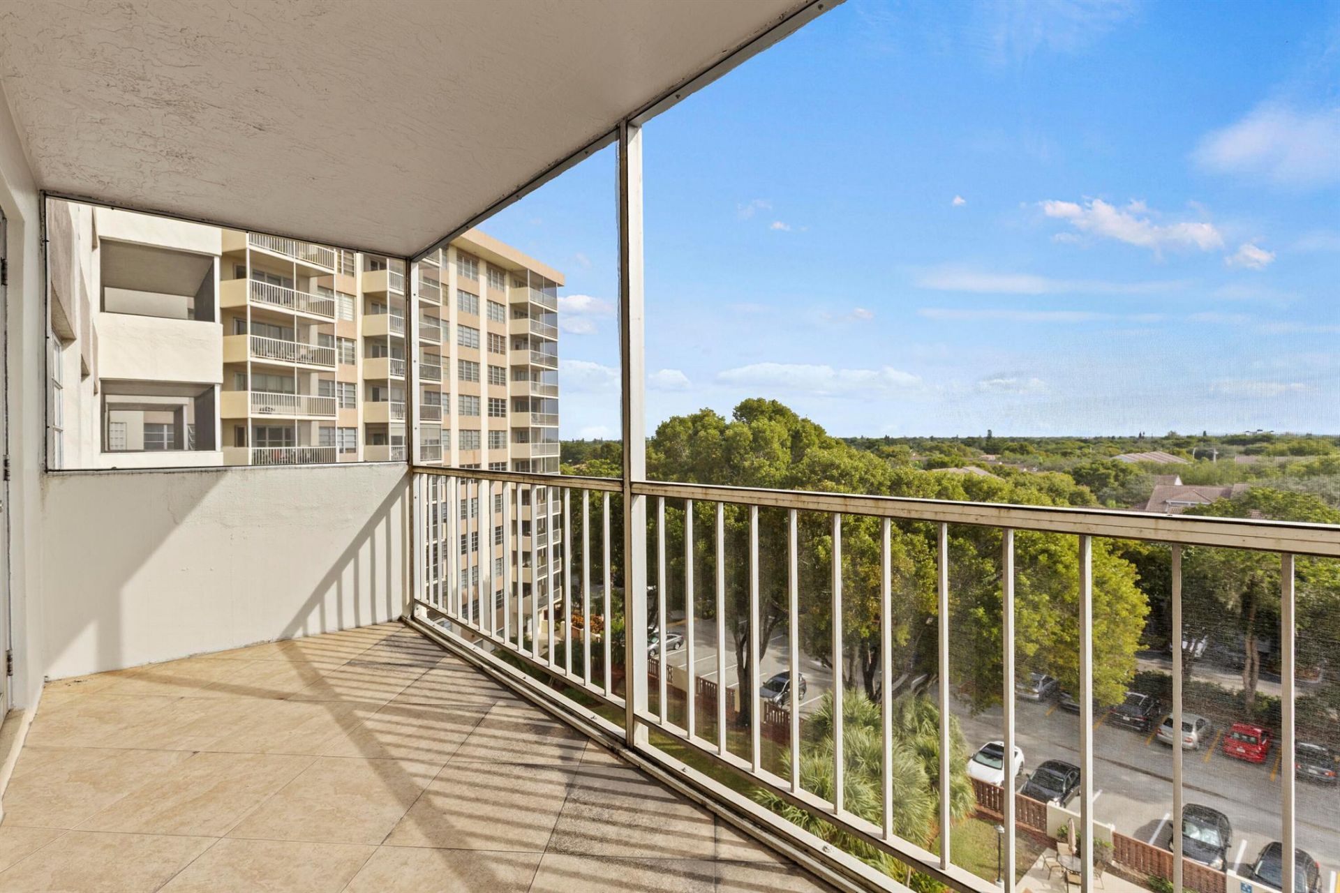 10777 W Sample Road, Unit 719, Coral Springs, FL 33065 Photo