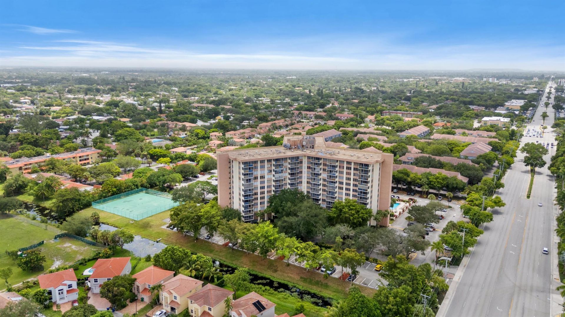 10777 W Sample Road, Unit 719, Coral Springs, FL 33065 Photo