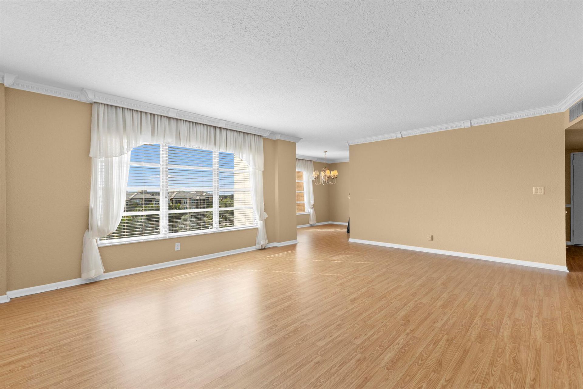 10777 W Sample Road, Unit 719, Coral Springs, FL 33065 Photo