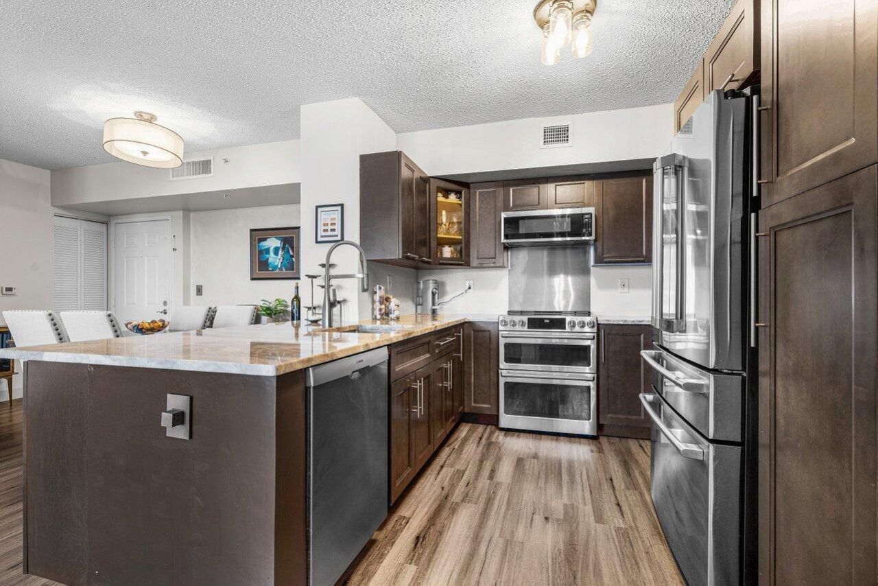 651 Okeechobee Boulevard, Unit 410, West Palm Beach, FL 33401 Photo