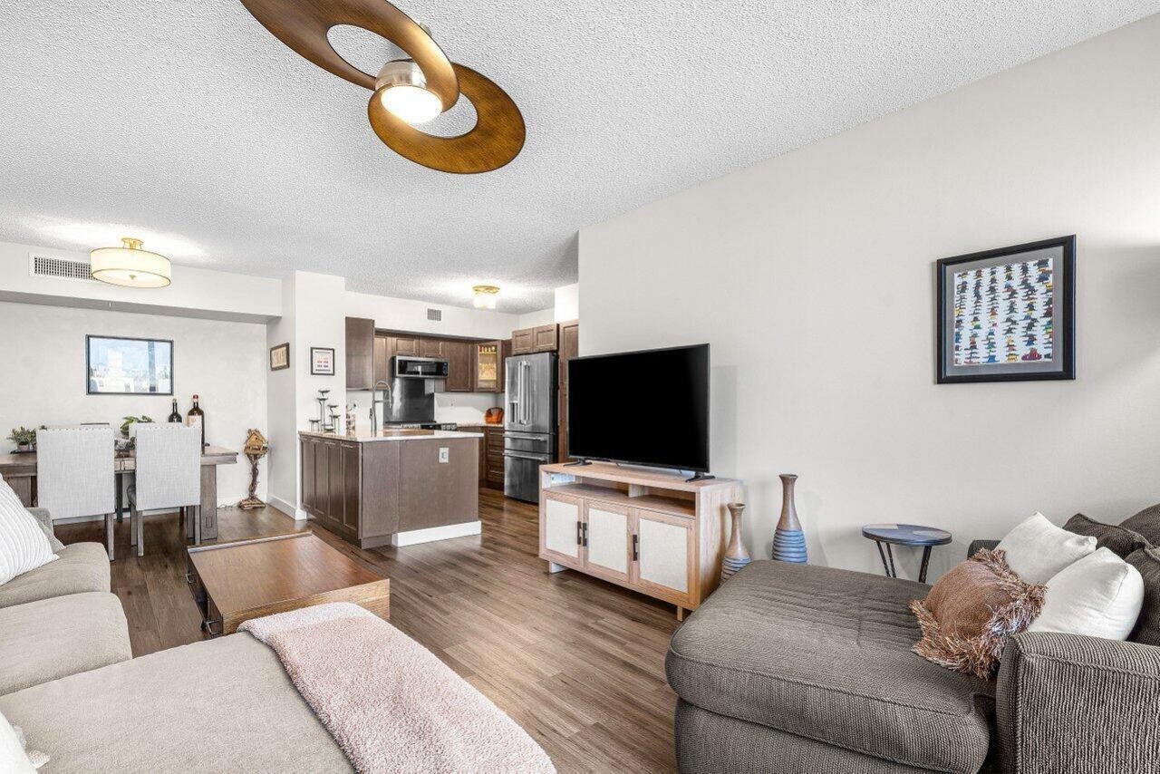 651 Okeechobee Boulevard, Unit 410, West Palm Beach, FL 33401 Photo