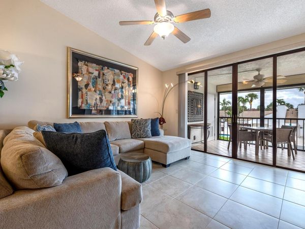 7485 Glendevon Lane, Unit 1107, Delray Beach, FL 33446