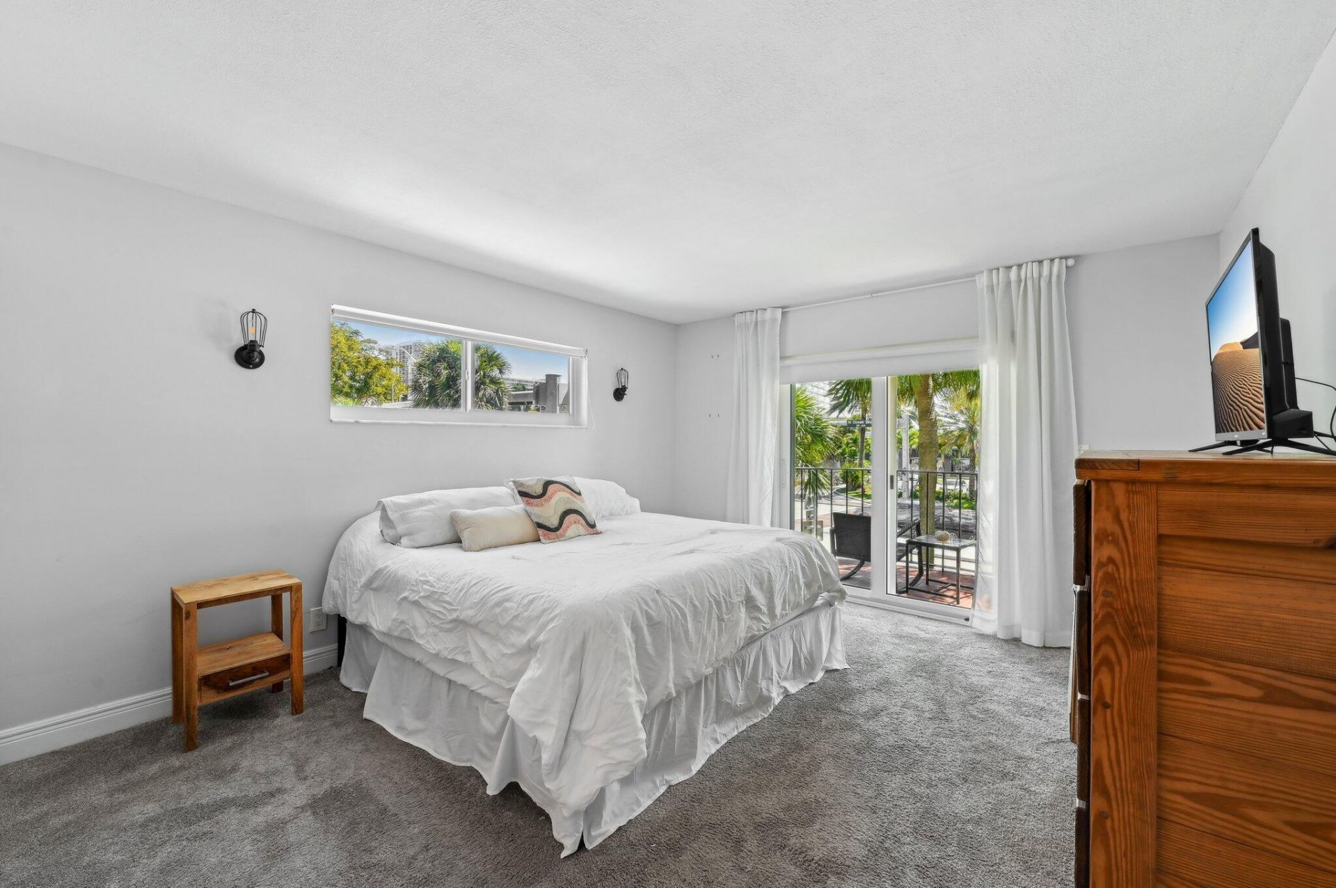 3909 N Ocean Boulevard, Unit 215, Fort Lauderdale, FL 33308 Photo