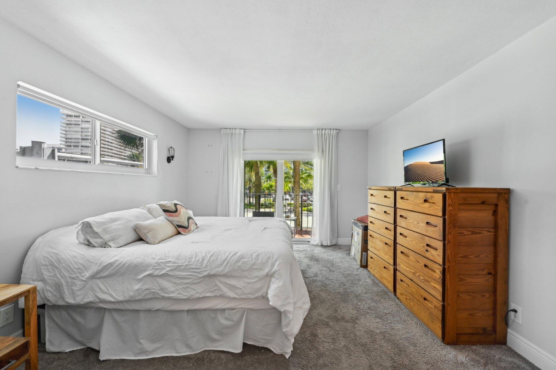 3909 N Ocean Boulevard, Unit 215, Fort Lauderdale, FL 33308 Photo