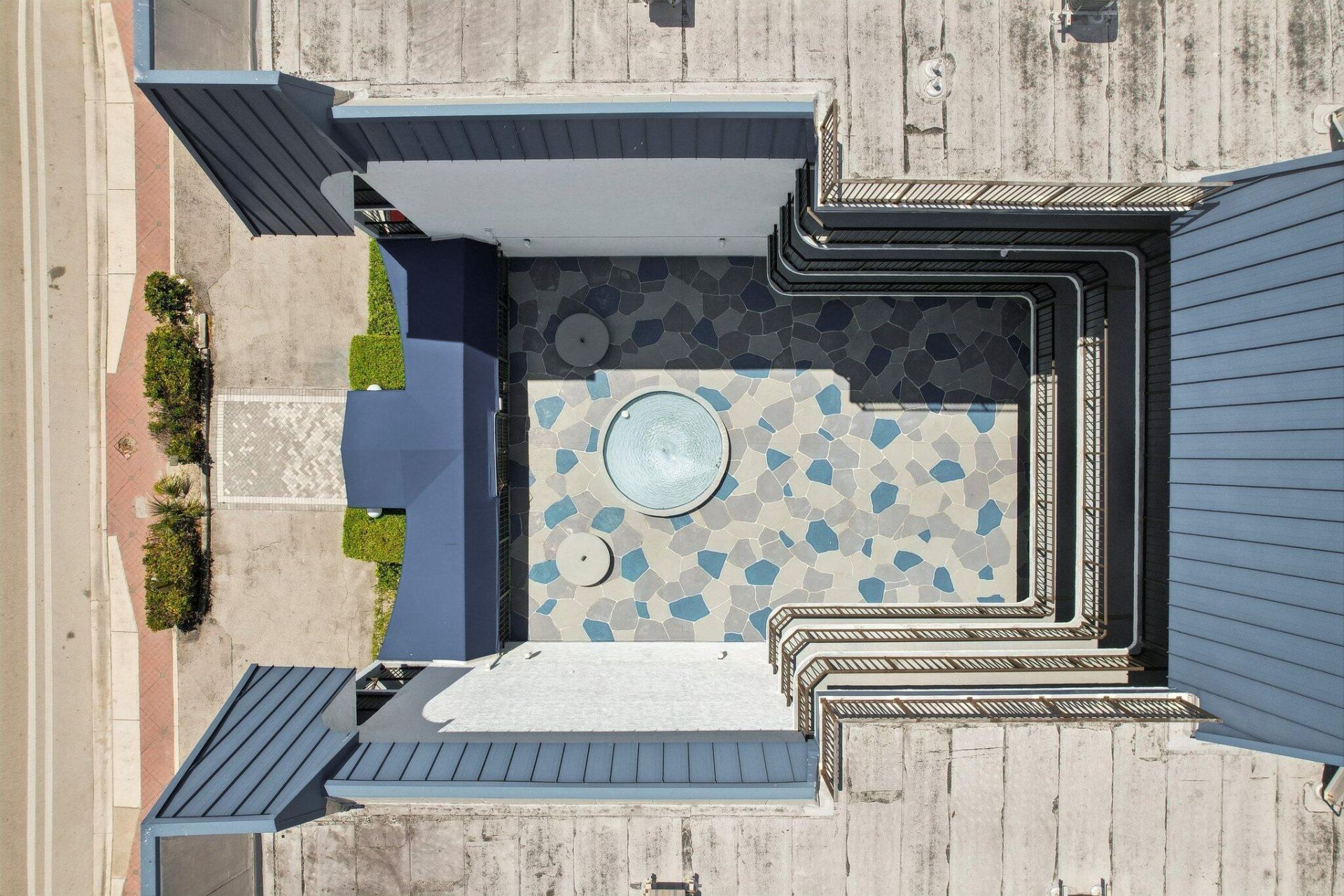 3909 N Ocean Boulevard, Unit 215, Fort Lauderdale, FL 33308 Photo