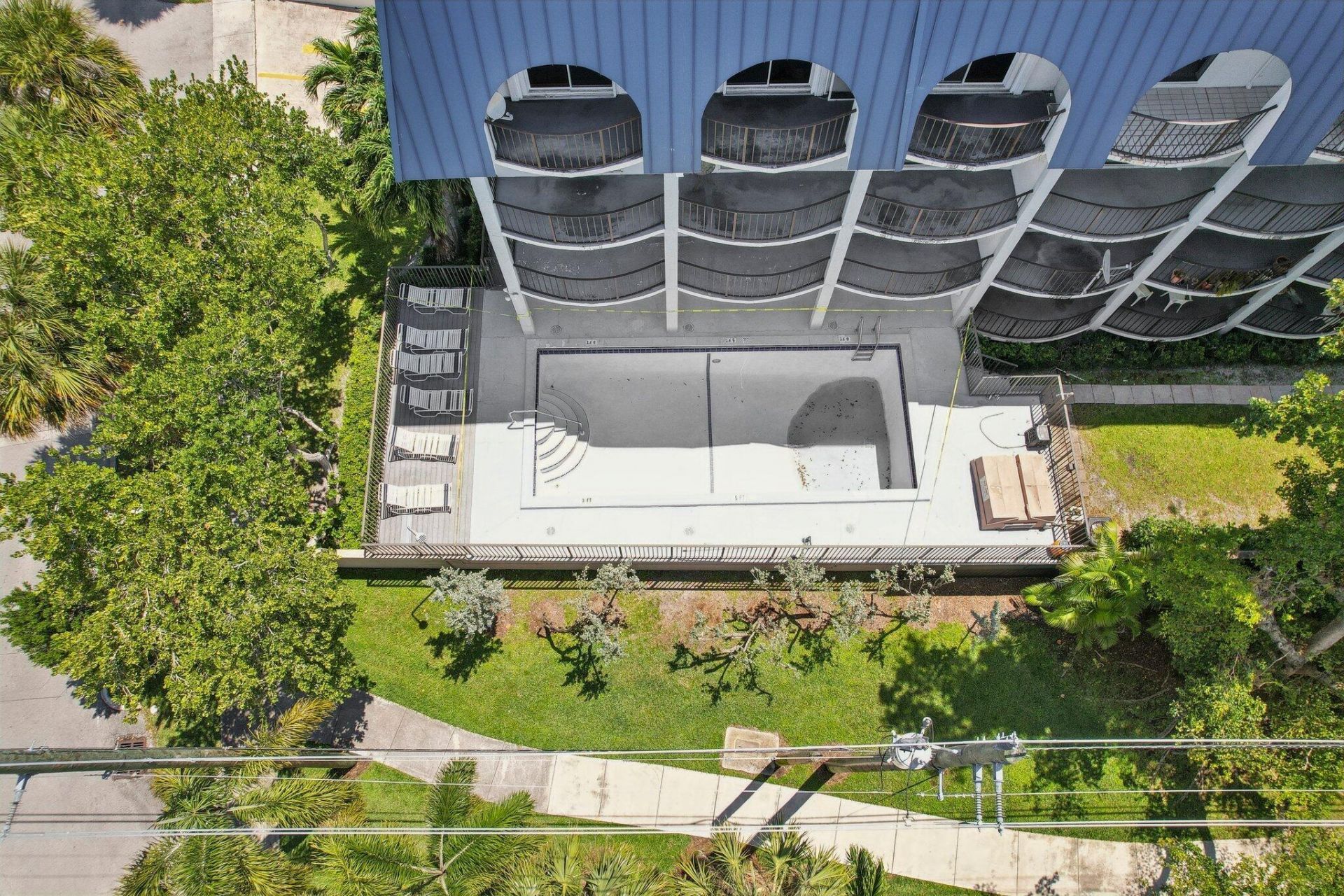 3909 N Ocean Boulevard, Unit 215, Fort Lauderdale, FL 33308 Photo