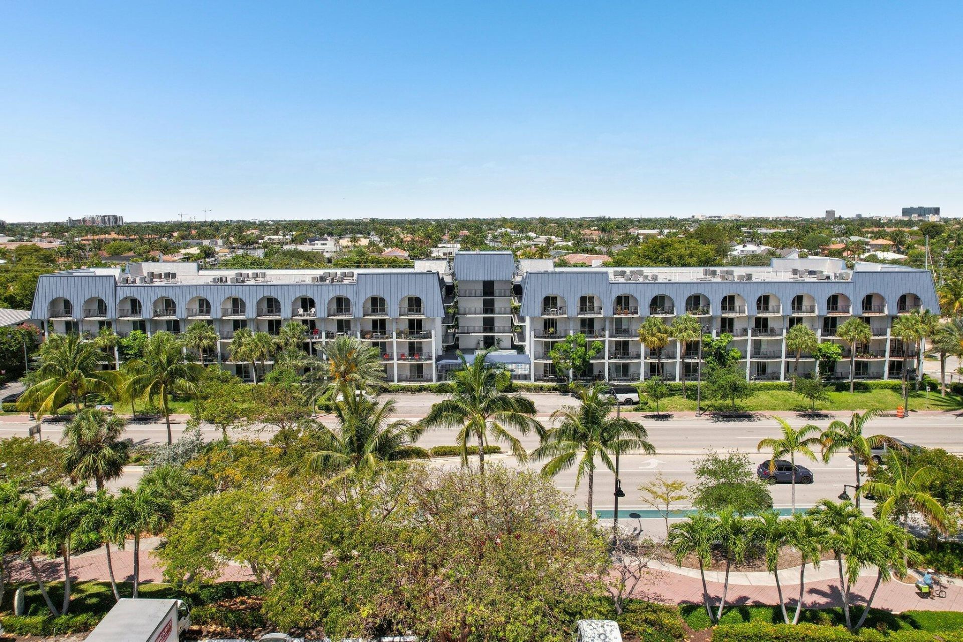 3909 N Ocean Boulevard, Unit 215, Fort Lauderdale, FL 33308 Photo