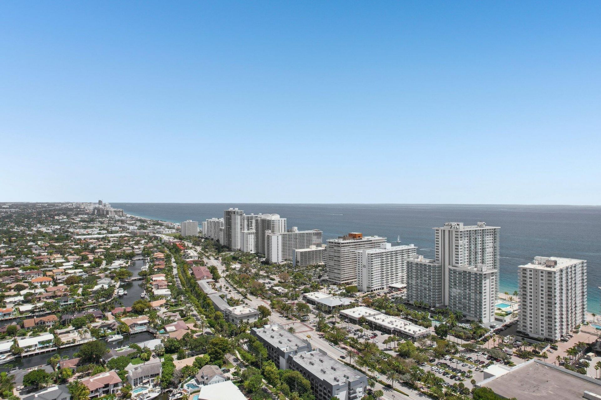 3909 N Ocean Boulevard, Unit 215, Fort Lauderdale, FL 33308 Photo