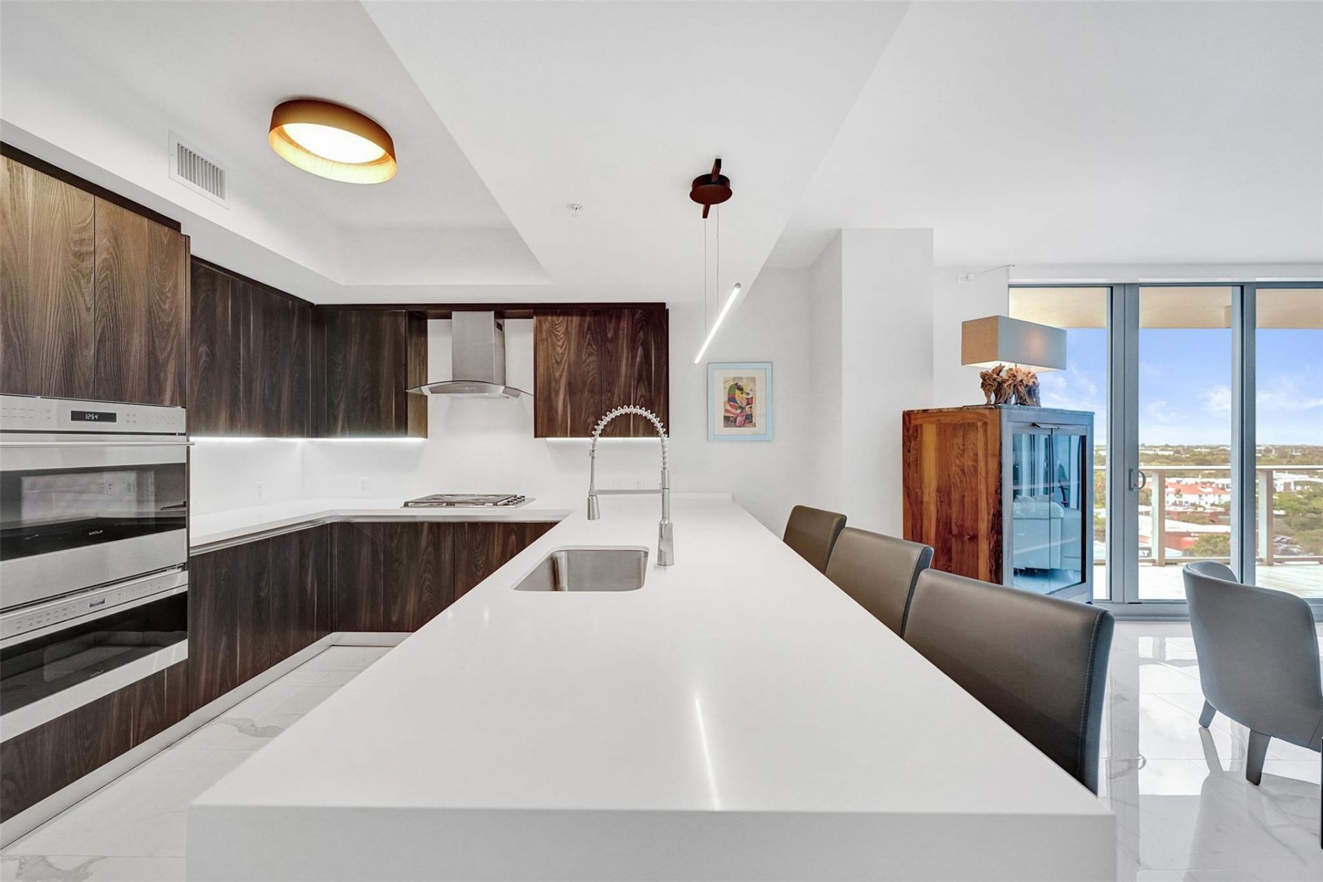 1180 N Federal Highway, Unit 1005, Fort Lauderdale, FL 33304 Photo