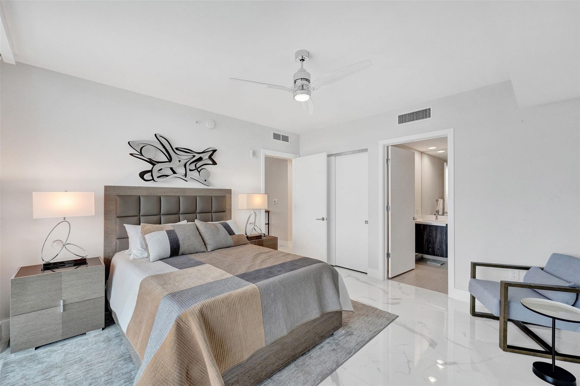 1180 N Federal Highway, Unit 1005, Fort Lauderdale, FL 33304 Photo