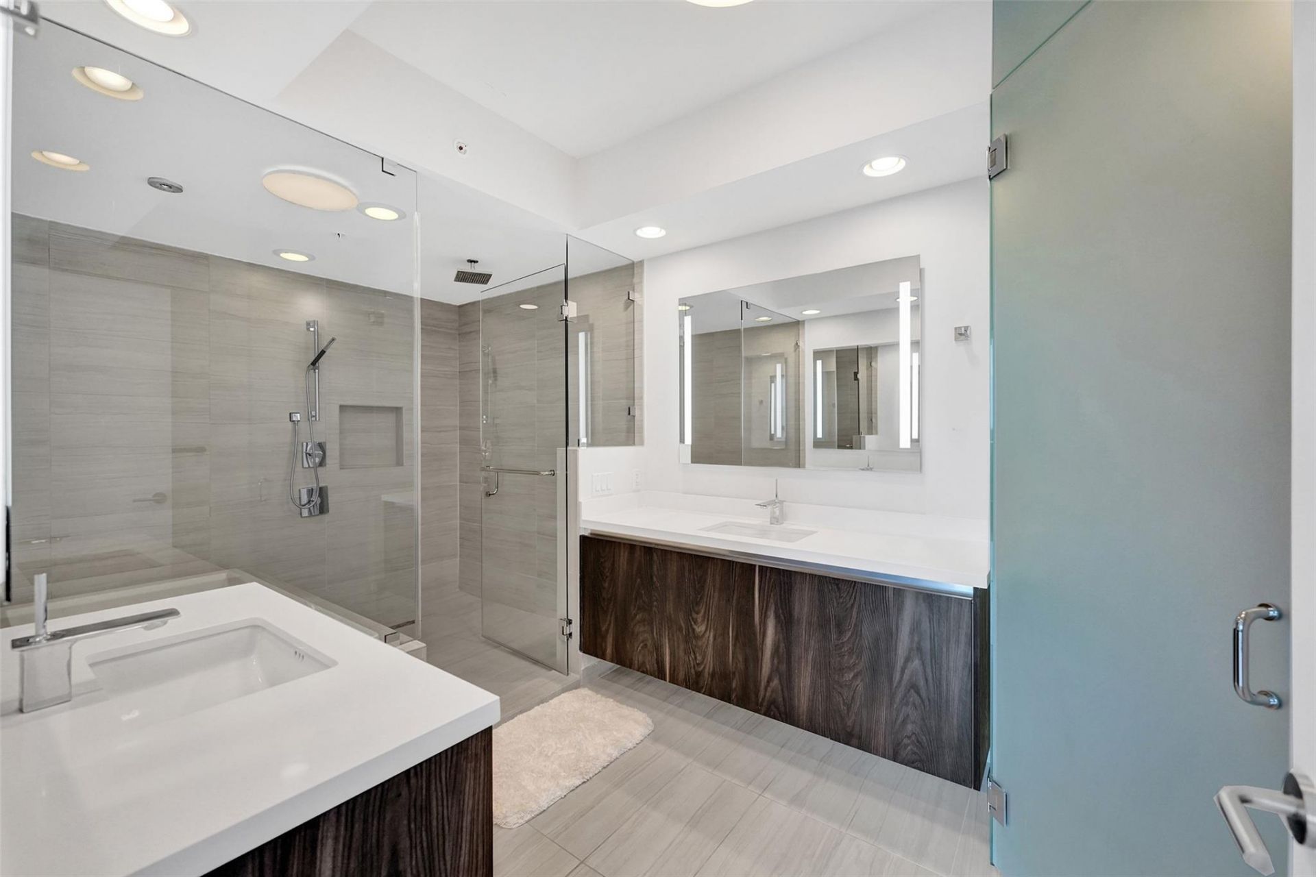 1180 N Federal Highway, Unit 1005, Fort Lauderdale, FL 33304 Photo