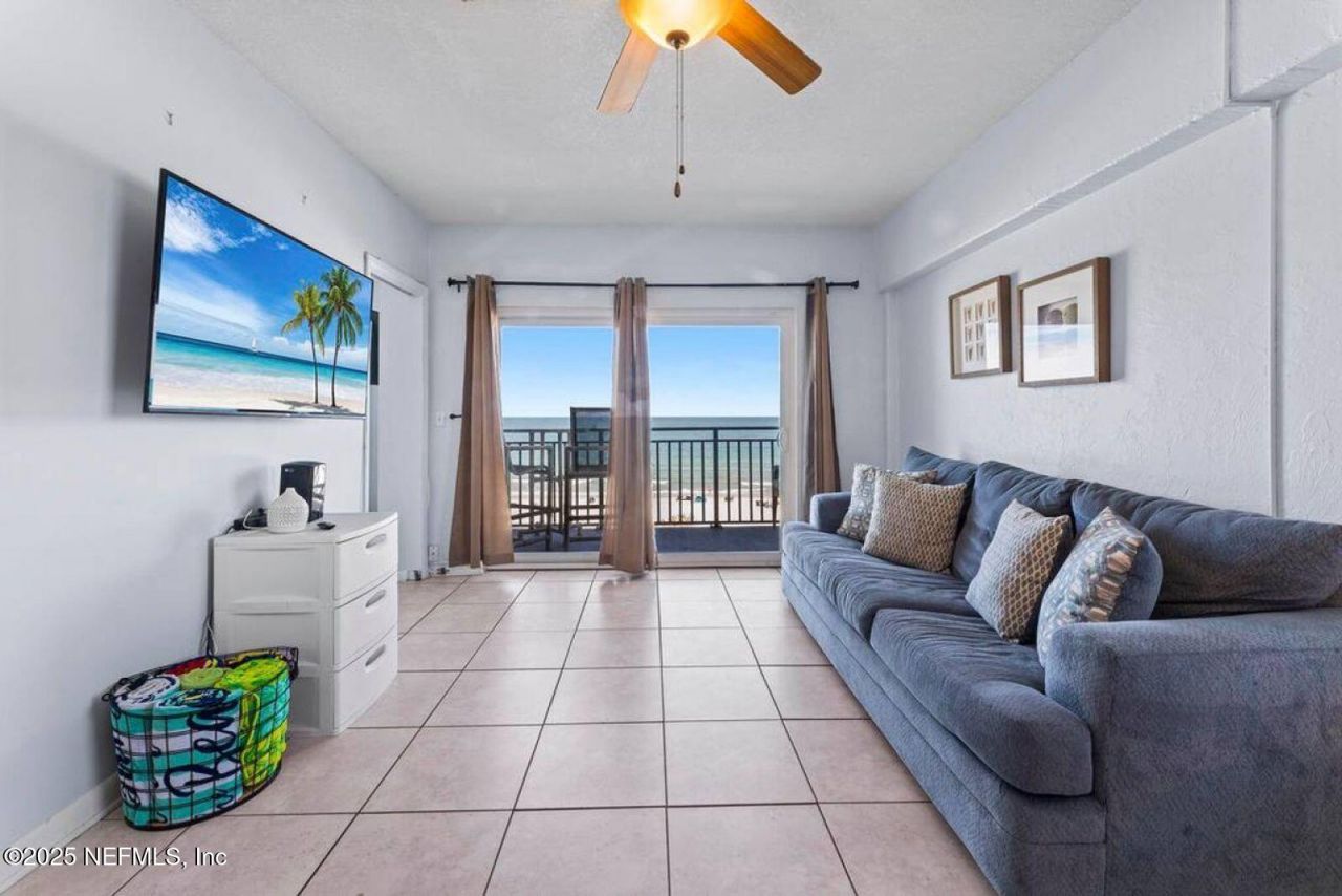 731 1st Street, Unit 524, Jacksonville Beach, FL 32250 Photo
