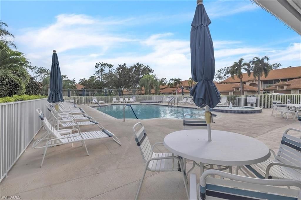8075 Tiger Cv, Unit 1706, Naples, FL 34113 Photo
