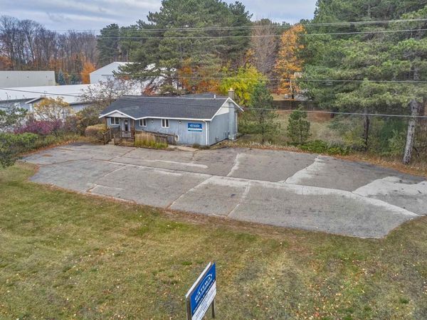52 Palcich Road, Frankfort, MI 49635