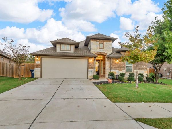 1006 Skylark CV, Hutto, TX 78634