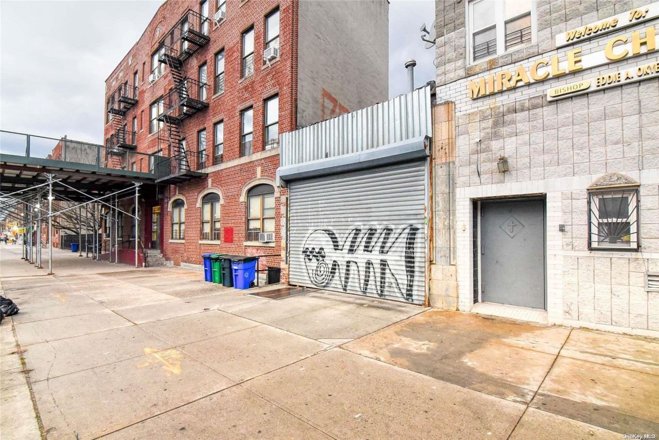 1485 Saint Johns Place, Brooklyn, NY 11213 Main Photo