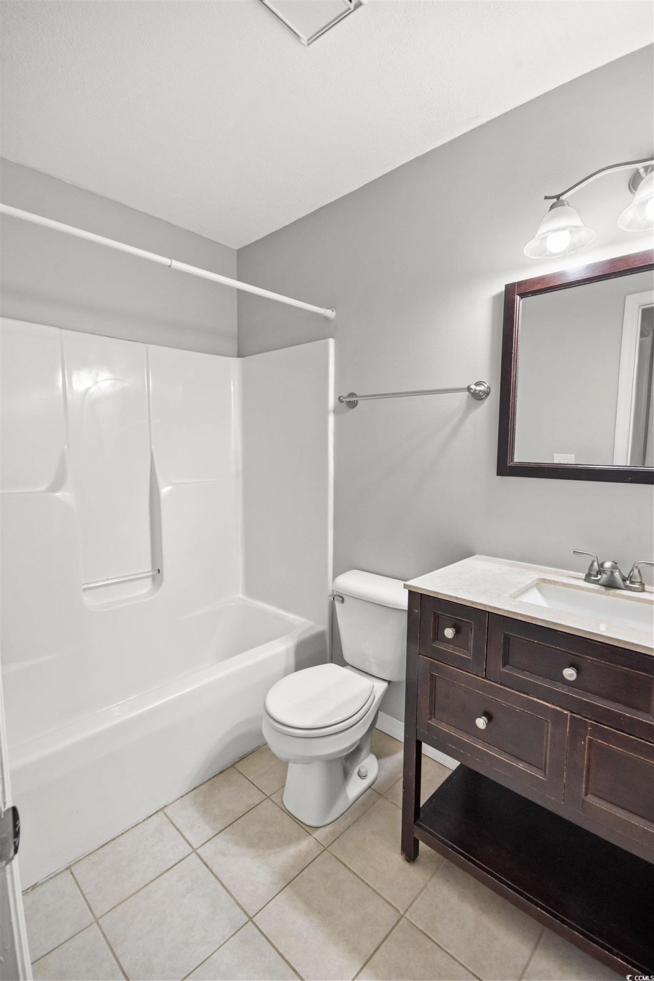 2265 Huntington Dr. Photo 15