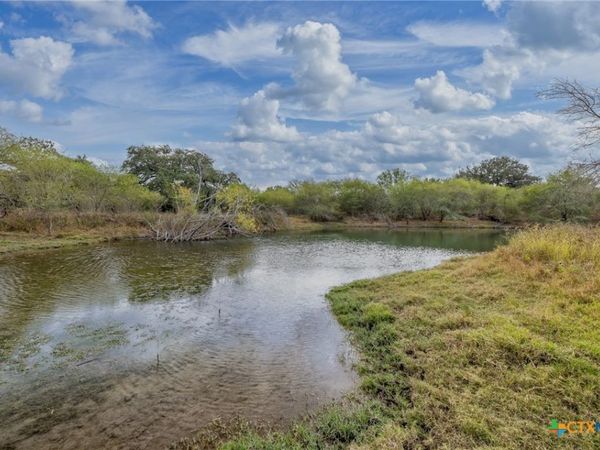 TBD Metz, Weesatche, TX 77993