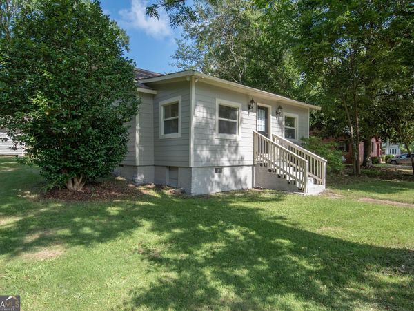 105 Poplar Street, Hogansville, GA 30230