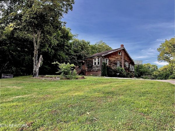 7724 Hodges Ferry Road, Knoxville, TN 37920