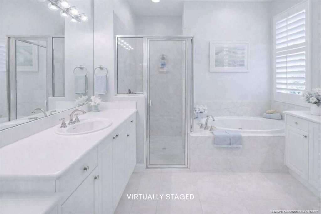 742 SW Palm Cove Drive, Palm City, FL 34990 Photo