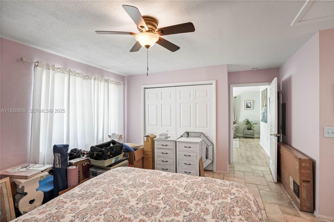 142 NW 10th Ct, Boynton Beach, FL 33426 Photo