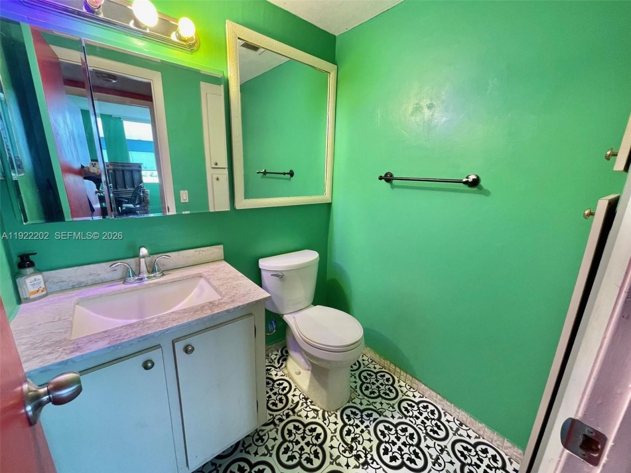 4001 Hillcrest Dr, Unit 609, Hollywood, FL 33021 Photo