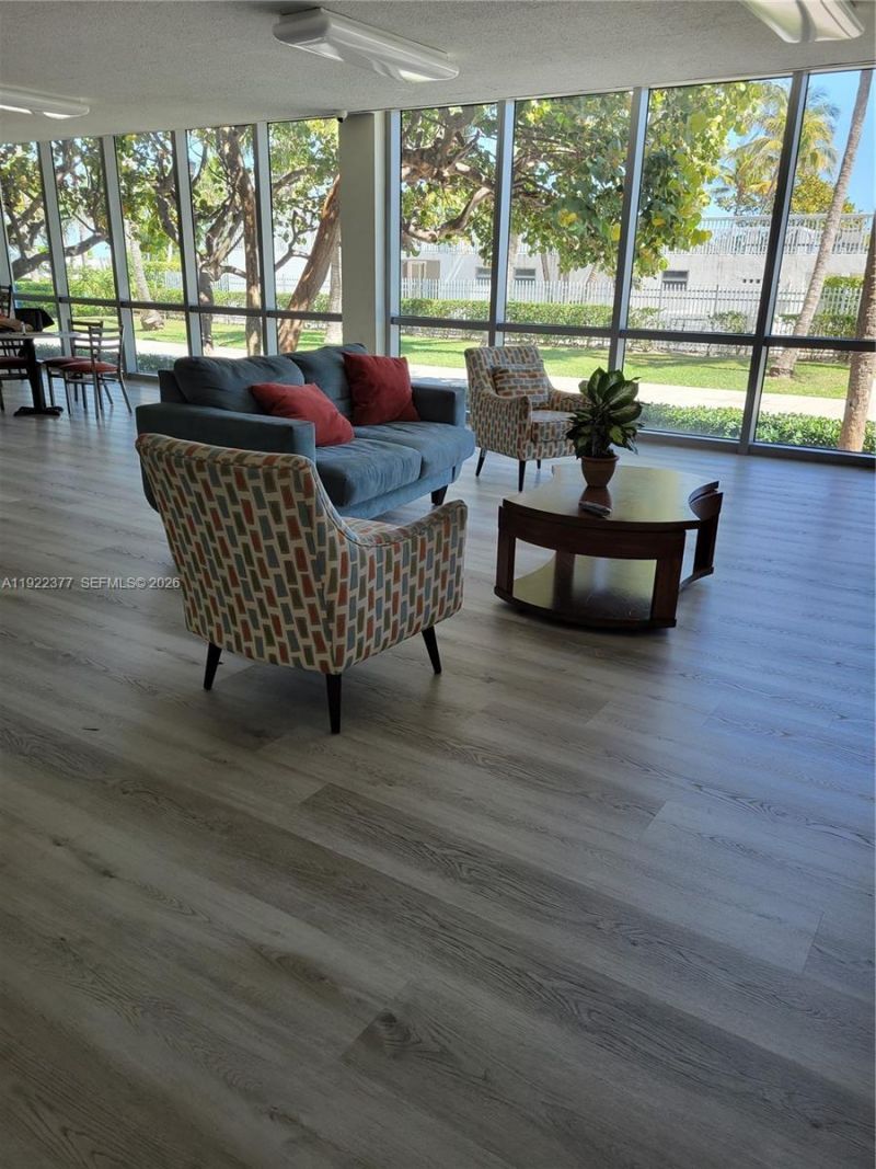 2655 Collins Ave, Unit 603, Miami Beach, FL 33140 Photo