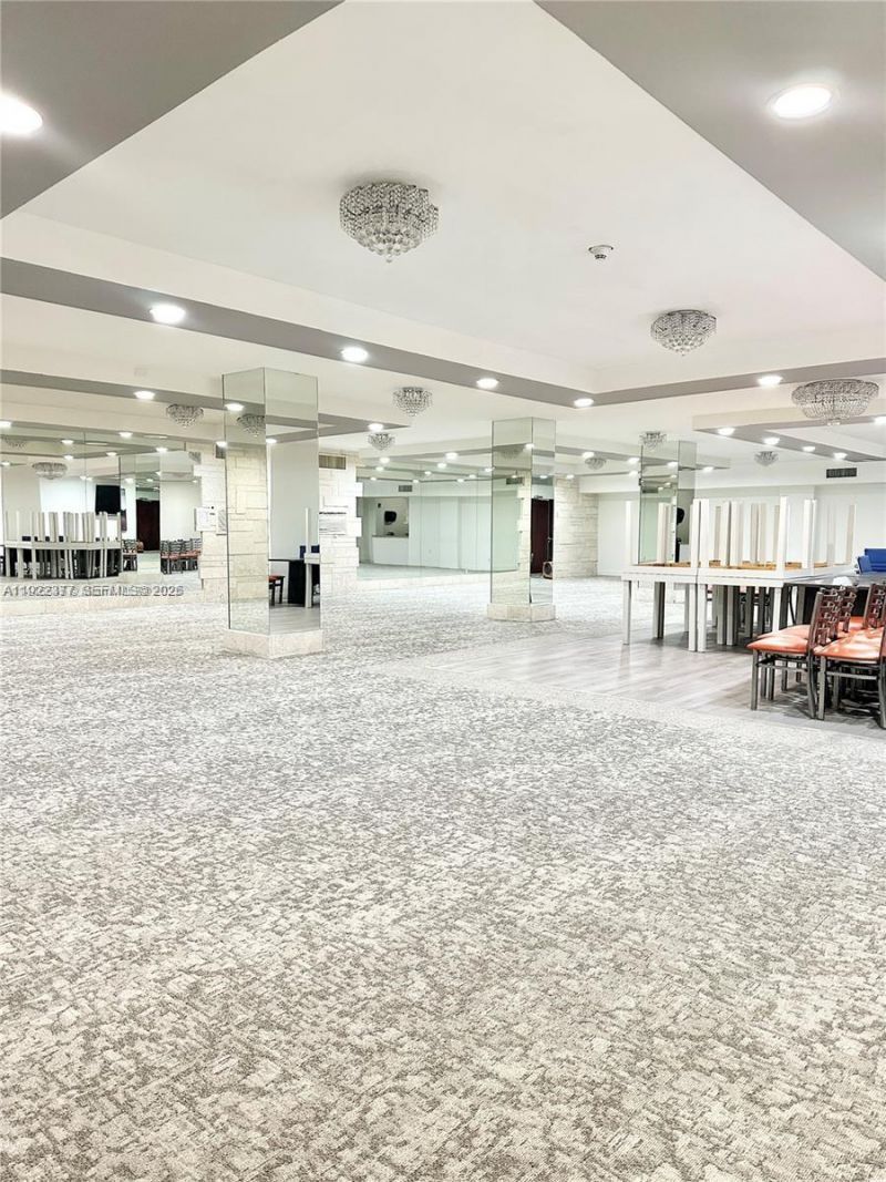 2655 Collins Ave, Unit 603, Miami Beach, FL 33140 Photo