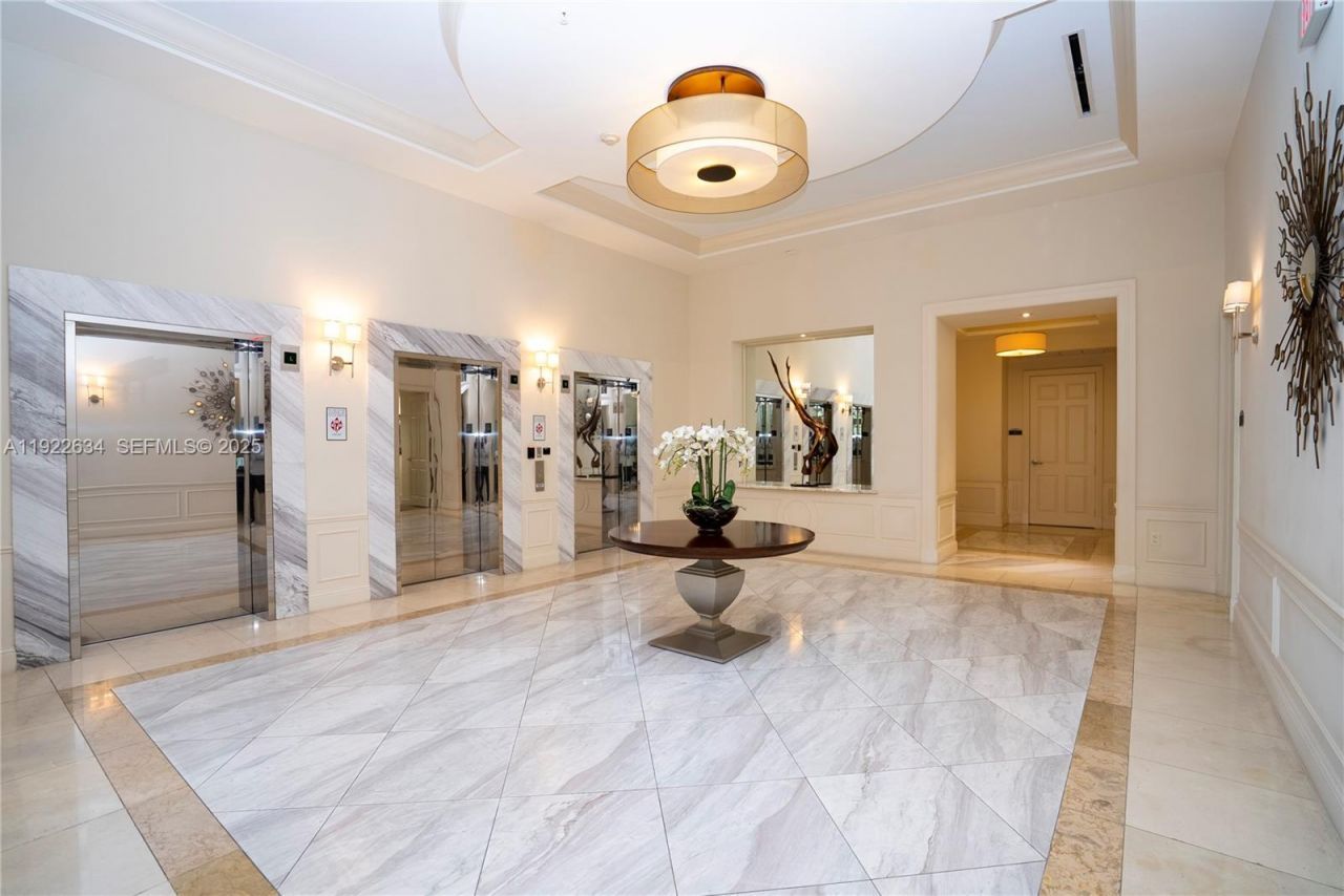 1300 Ponce De Leon Blvd, Unit 808, Coral Gables, FL 33134 Photo