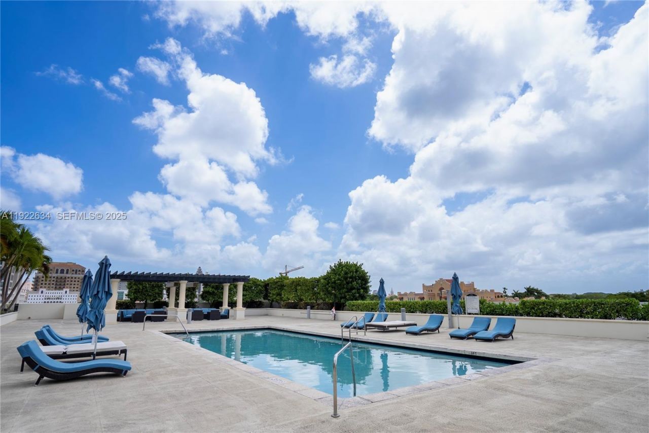 1300 Ponce De Leon Blvd, Unit 808, Coral Gables, FL 33134 Photo