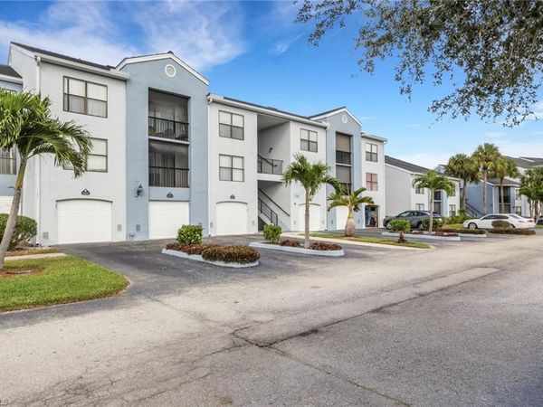13565 Eagle Ridge DR, Unit 1124, FORT MYERS, FL 33912