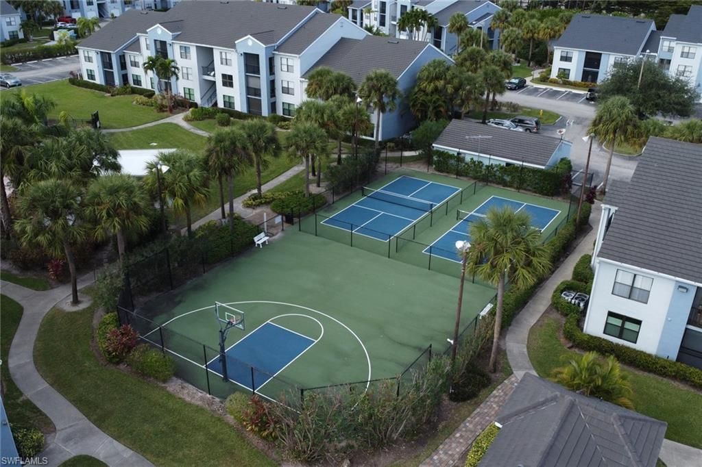 13565 Eagle Ridge Dr, Unit 1124, Fort Myers, FL 33912 Photo