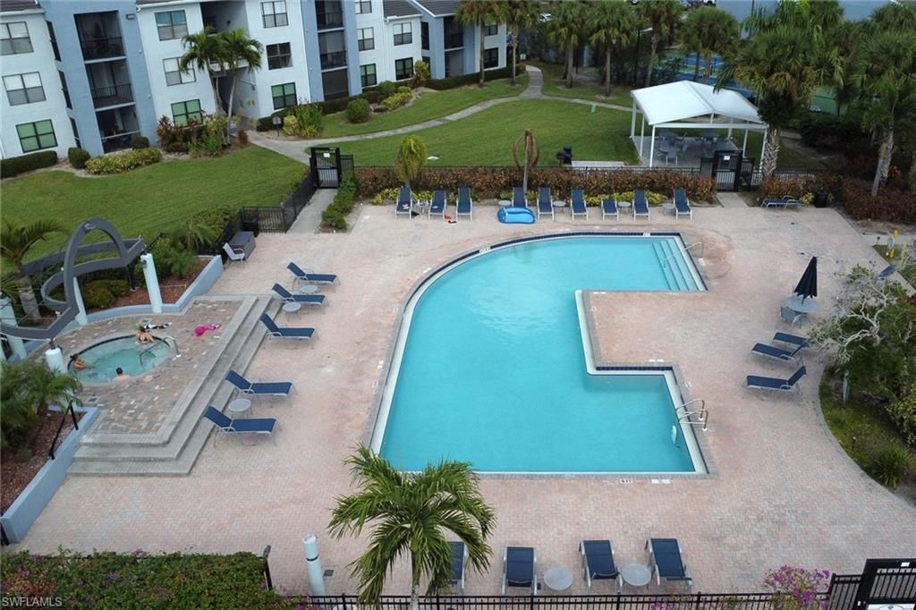 13565 Eagle Ridge Dr, Unit 1124, Fort Myers, FL 33912 Photo