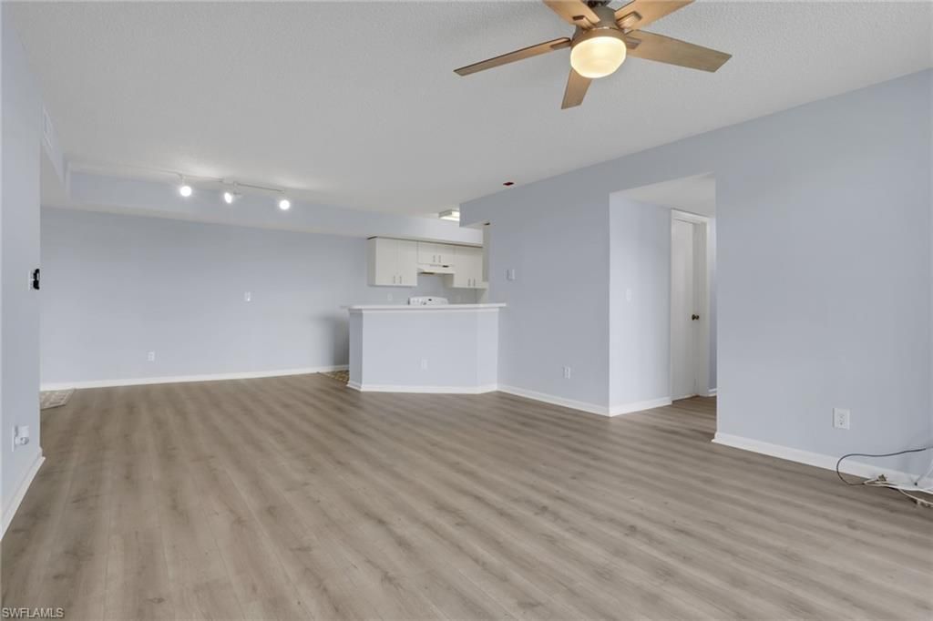 13565 Eagle Ridge Dr, Unit 1124, Fort Myers, FL 33912 Photo