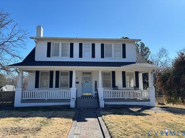 401 BRUNSWICK Avenue, Blackstone, VA 23824