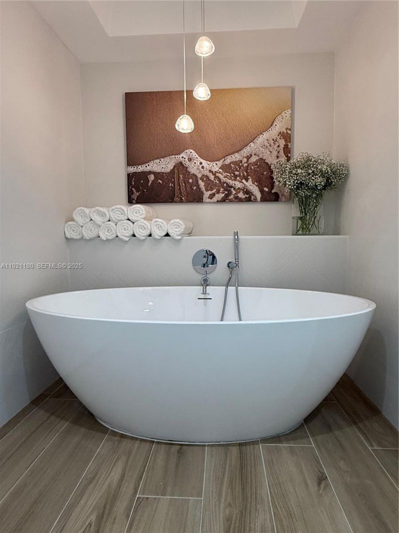 20191 E Country Club Dr, Unit 504, Aventura, FL 33180 Photo