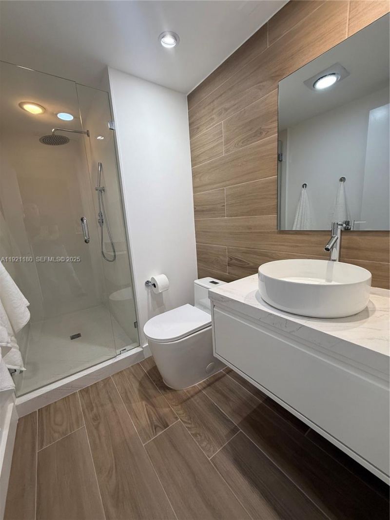 20191 E Country Club Dr, Unit 504, Aventura, FL 33180 Photo
