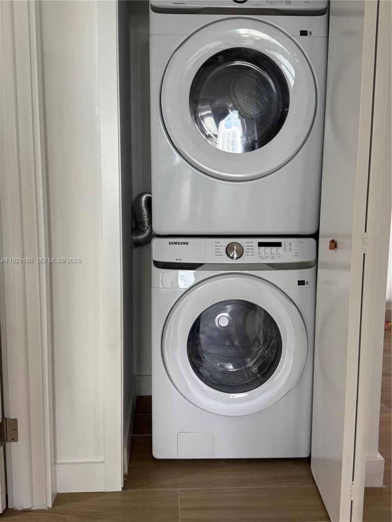 20191 E Country Club Dr, Unit 504, Aventura, FL 33180 Photo