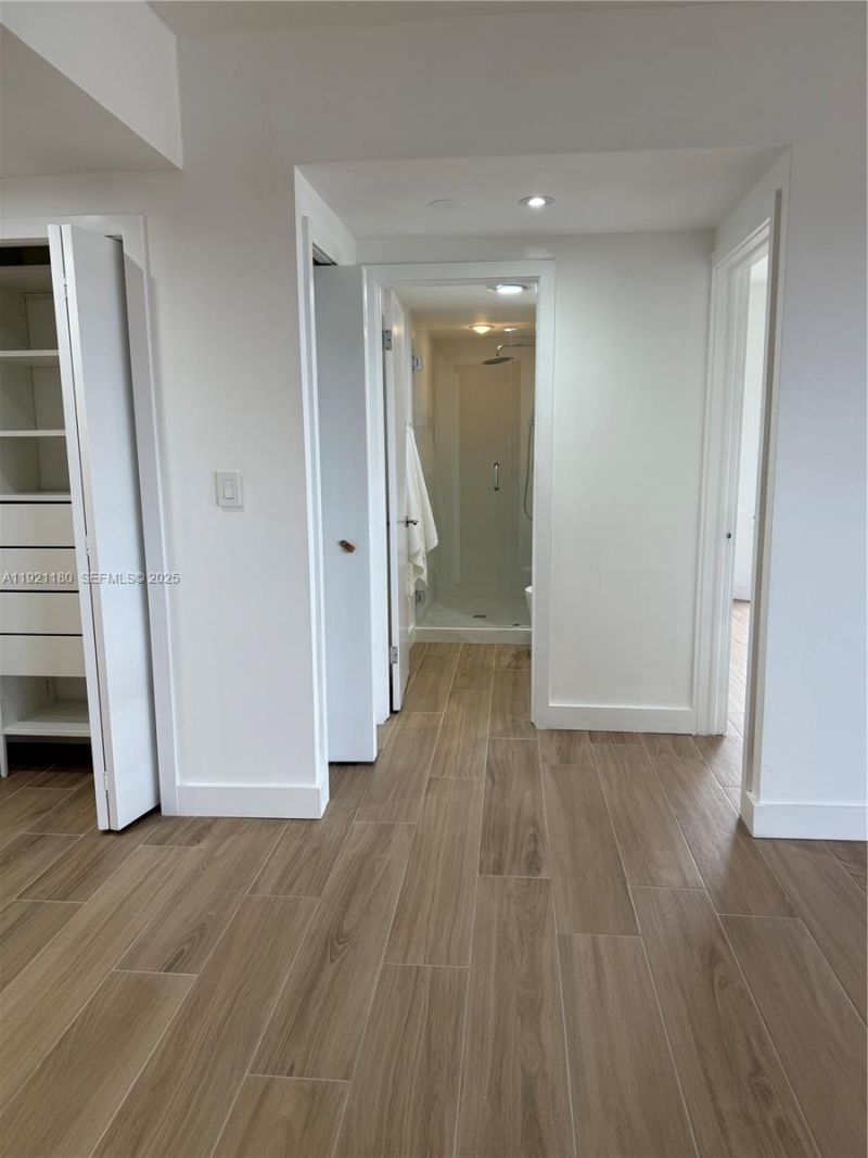 20191 E Country Club Dr, Unit 504, Aventura, FL 33180 Photo
